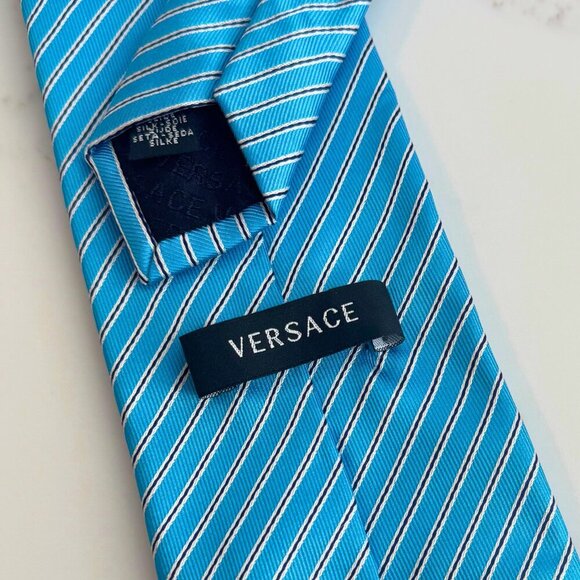 Versace Made in Italy Blue Stripe Silk Tie Medusa Logo | 100% Silk - Picture 5 of 8